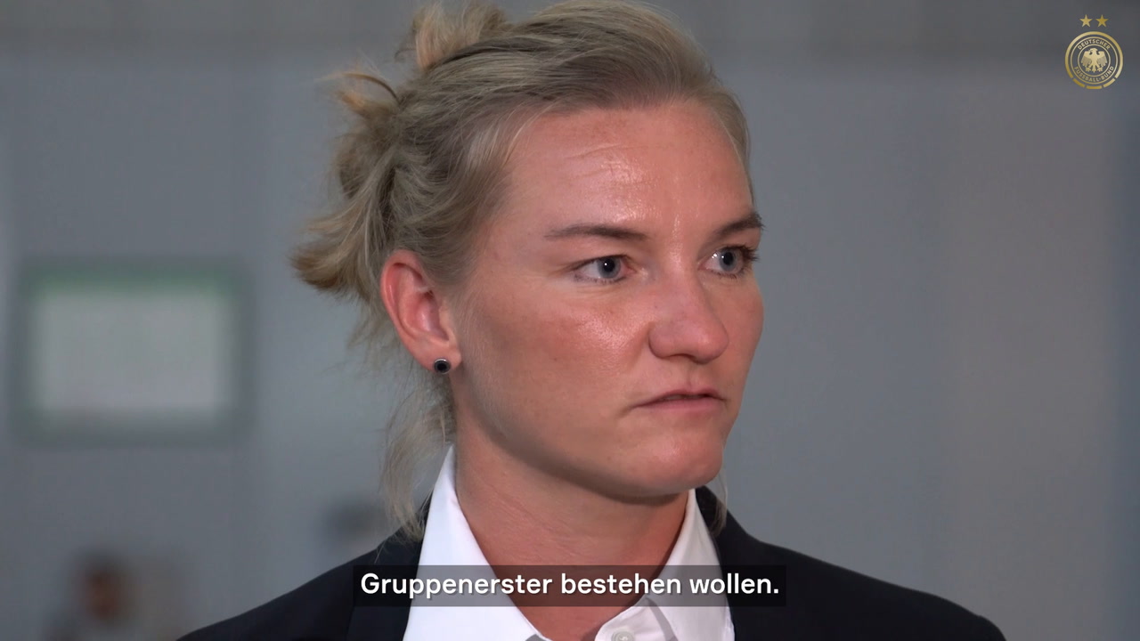 Die Kapitänin der DFB-Frauen Alexandra Popp äußert sich vor dem Abflug nach Australien über die Ziele der Frauen-Nationalmannschaft bei der WM 2023.